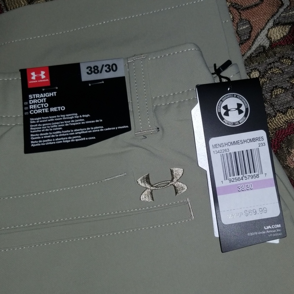 Men's Under Armour pants.